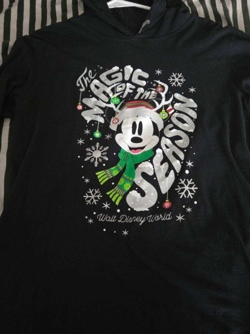 Disney Parks Mickey Mouse Christmas Long Sleeved Hooded Shirt Hoodie